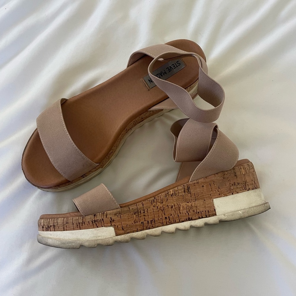 Steve Madden platform sandals